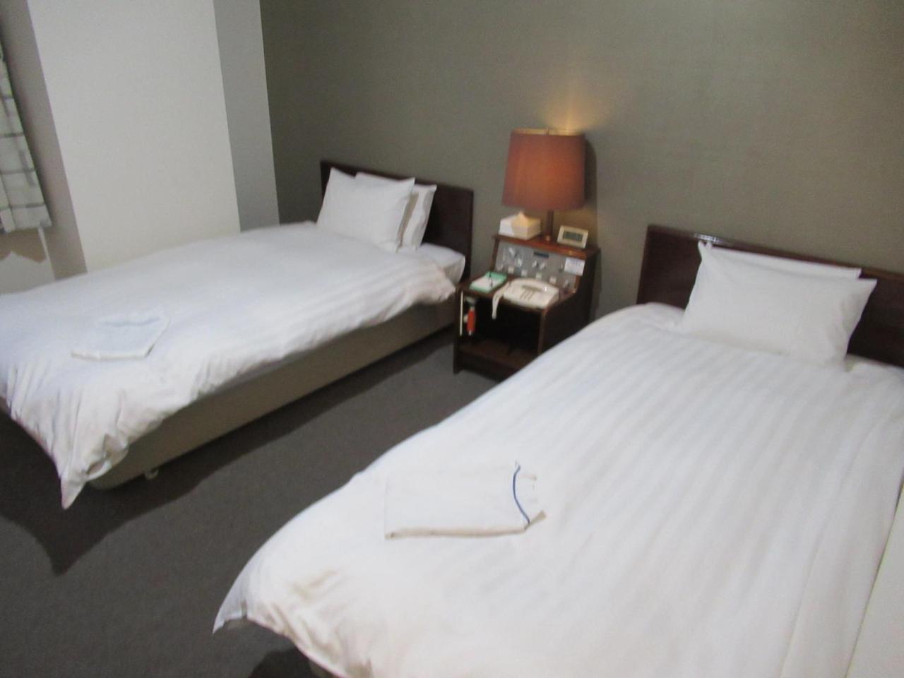 Hotel Tomakomai Green Hills Екстериор снимка