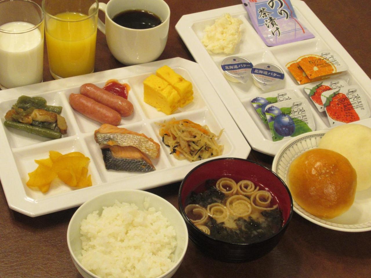 Hotel Tomakomai Green Hills Екстериор снимка